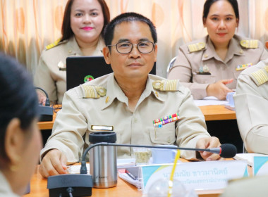 ประชุมขับเคลื่อนการปฏิบัติงานตามระบบการส่งเสริมสหกรณ์และกลุ่มเกษตรกร ประจำเดือนมกราคม 2569 ของสำนักงานสหกรณ์จังหวัดนครศรีธรรมราช ครั้งที่ 1/2569 ในการประชุมครั้งนี้ ฝ่ายบริหารทั่วไป และกลุ่มงานวิชาการ นำเสนอข้อราชการที่เกี่ยวข้อง ประกอบด้วย ผลการเบิกจ่าย ... พารามิเตอร์รูปภาพ 41